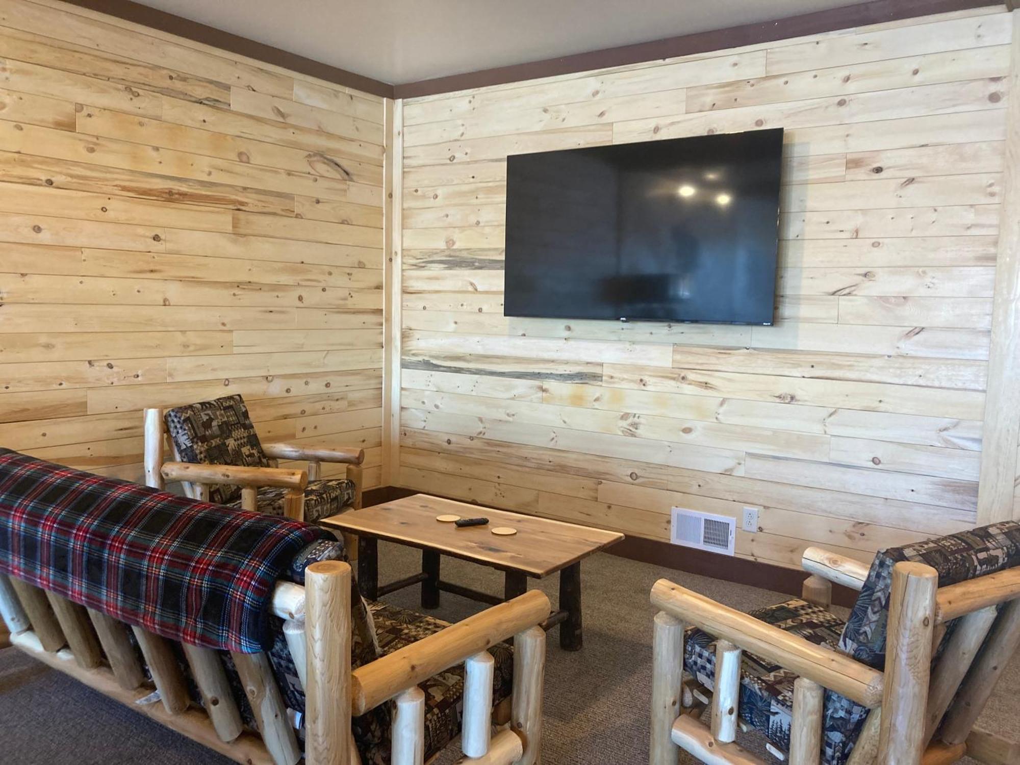 Keweenaw Waters Resort Houghton Buitenkant foto