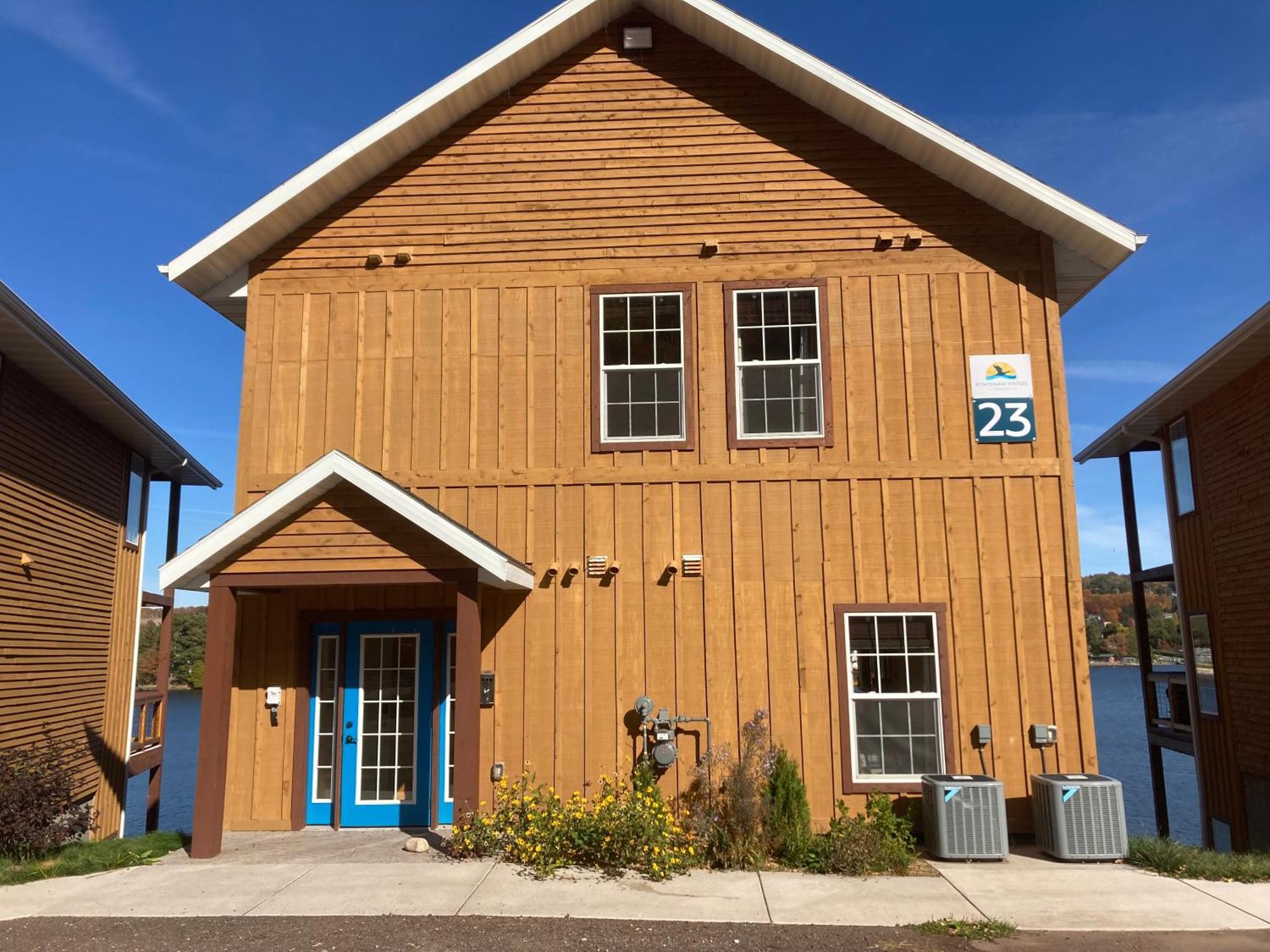 Keweenaw Waters Resort Houghton Buitenkant foto